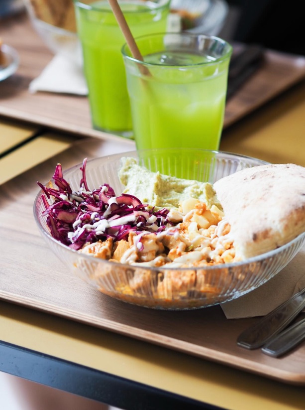 Bowls & houmous